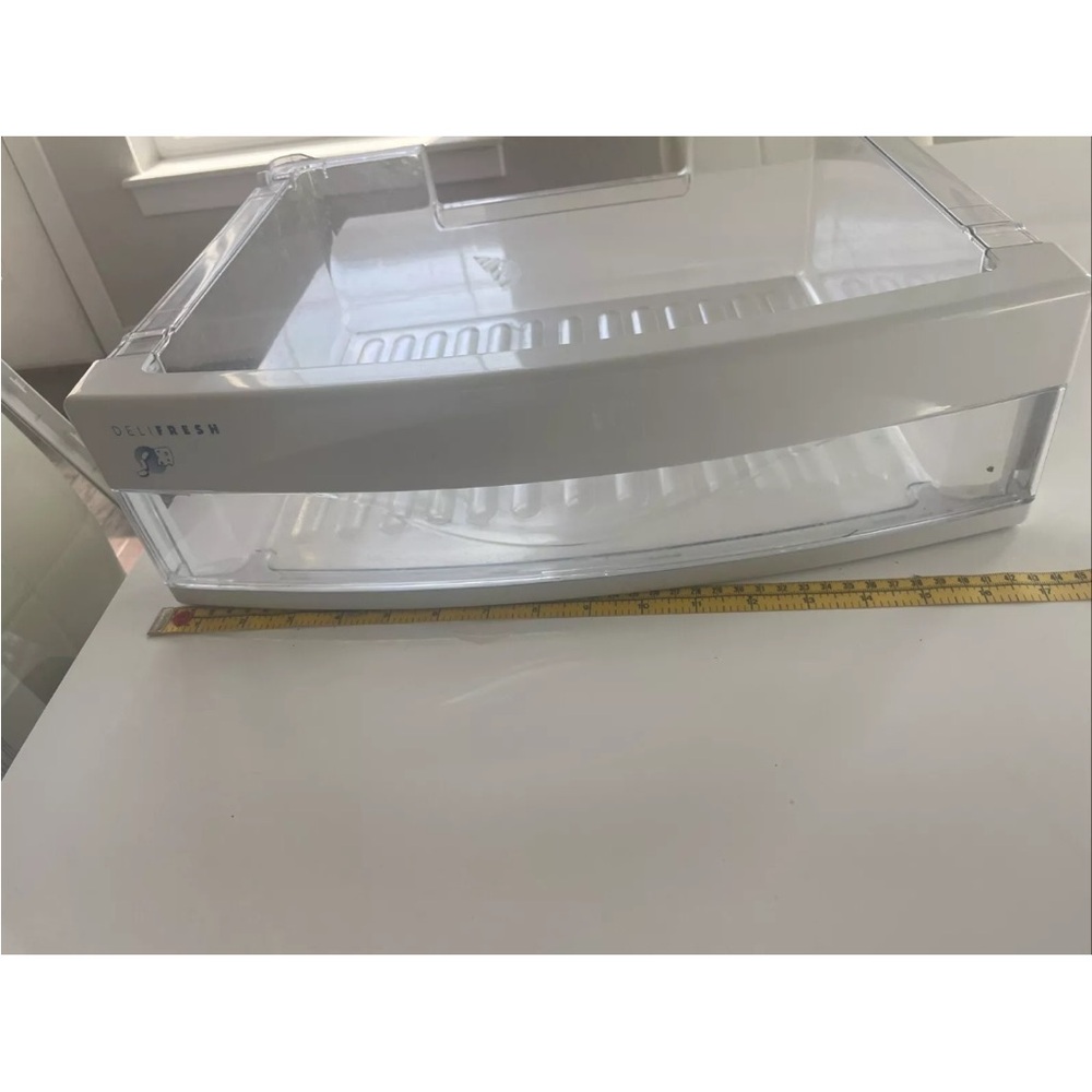 GE Refrigerator Deli Fresh Drawer #200D1109P001
